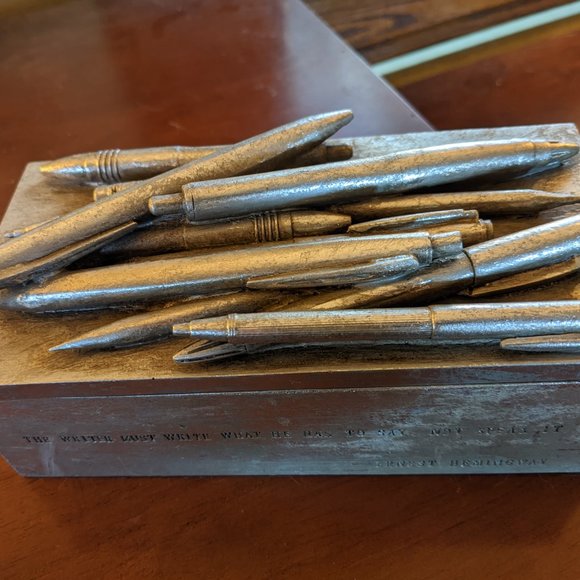 Ernest Hemingway quote silver-tone pencil/keepsake box NWT - Picture 3 of 9